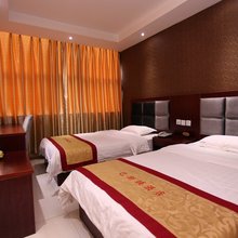 巴斯顿酒店(成都欢乐谷店)