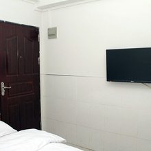 东莞常平迎宾电梯商务公寓