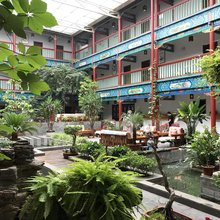 滦县半日闲居客栈