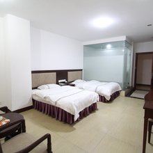 肇庆星华旅馆(端州牌坊店)