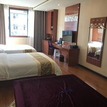 岑巩名城大酒店