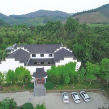安吉苕溪草堂民宿