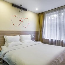 花海酒店(保定河北大学五四路店)