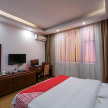 桂林凯嘉假日酒店(瓦窑批发城店)