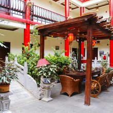 家怡酒店(丽江古城大水车店)