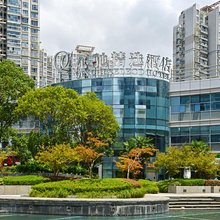 沁驰精选酒店(上海近铁广场真北路地铁站店)