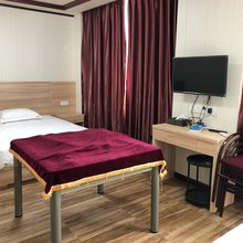 罗田一秀旅店