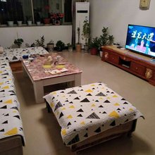 小芳家庭旅店(额济纳旗二部)