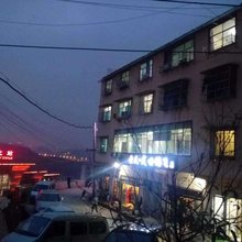贵阳云天·盛世腾飞酒店(北站东广场店)