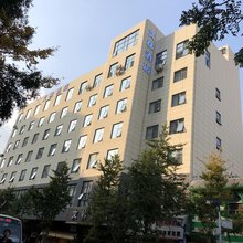 昆明文林酒店(潘家湾地铁站翠湖公园店)