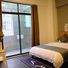 时光公寓(广州航海学院店)