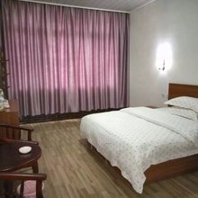 金龙湾宾馆(河池火车站店)