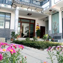 大理对月客栈