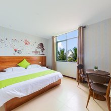 轻住酒店·途逗精品(美兰机场店)