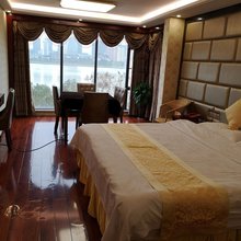 于都丽水江景酒店