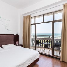 闸坡海滨公寓(大角湾小万店)
