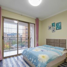 西门客栈(武汉大学小洪山地铁站店)