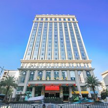巴中天越岷山饭店