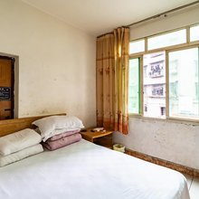 成都向前旅馆
