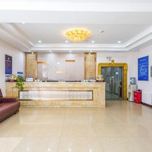 北京彩虹酒店(首钢园古城地铁站店)