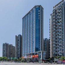 麗枫酒店(成都熊猫基地龙潭寺地铁站店)