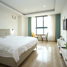 美庭商务酒店(郑州美林河畔七里河地铁站店)