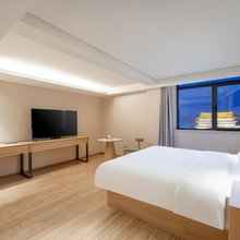嘉宁酒店(西安钟鼓楼店)