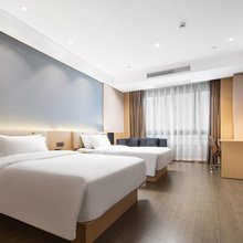 景悦酒店(德清沃尔玛店)