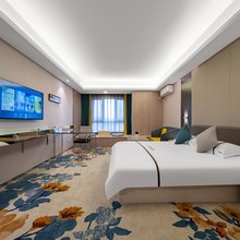 驿程唐筑酒店(奥特莱斯历城二中店)