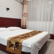 春和酒店(西安高新技术开发区科技路地铁站店)
