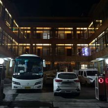 迭部扎尕那涅甘达娃大酒店