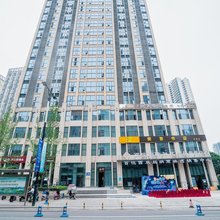 丫亿家loft公寓(成都龙泉经开区店)