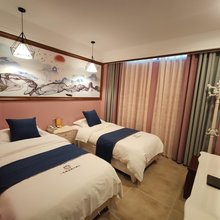 汝州三毛温泉假日酒店