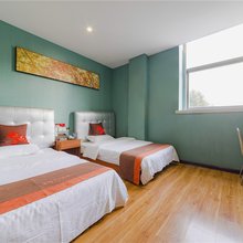 骏怡连锁酒店(迁安黄台山公园店)