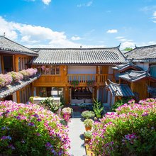 寻见·花海里│TheBeautyofTheEast纳西花苑(丽江古城南门店)