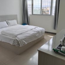 盐源曼走旅馆
