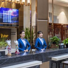 贵阳黔灵大酒店(黔灵山公园地铁站店)