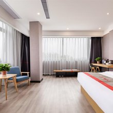 骏怡连锁酒店(信阳固始陈淋子汽车站店)