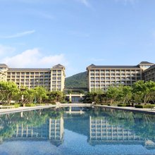 舟山风轻云淡海景公寓