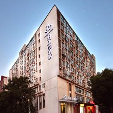 白玉兰酒店(南京河海大学牛首山店)
