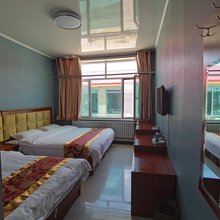 乌兰布统凯悦农家院