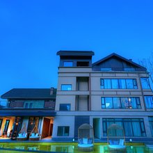 悠哉游宅私汤民宿(都江堰融创乐园熊猫谷店)