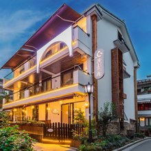 杭州月上兰湾民宿(西湖景区店)