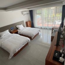 揽胜苑宾馆(鄂尔多斯康巴什音乐喷泉店)