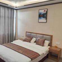 芒康新华泰商务酒店