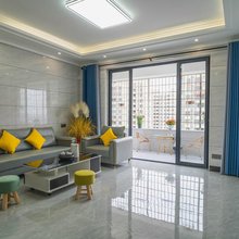 云间公寓(漳州火车站店)