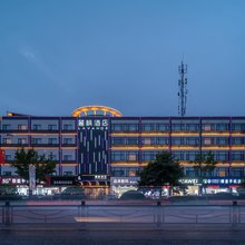麗枫酒店(新沂钟吾路市政府店)