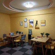 橙心悦色青年旅舍(江汉路循礼门店)