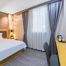 江湾豪园酒店(江南西地铁站仲恺学院店)