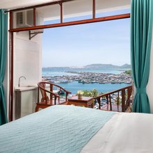 山海观景酒店(新村镇疍家渔排店)